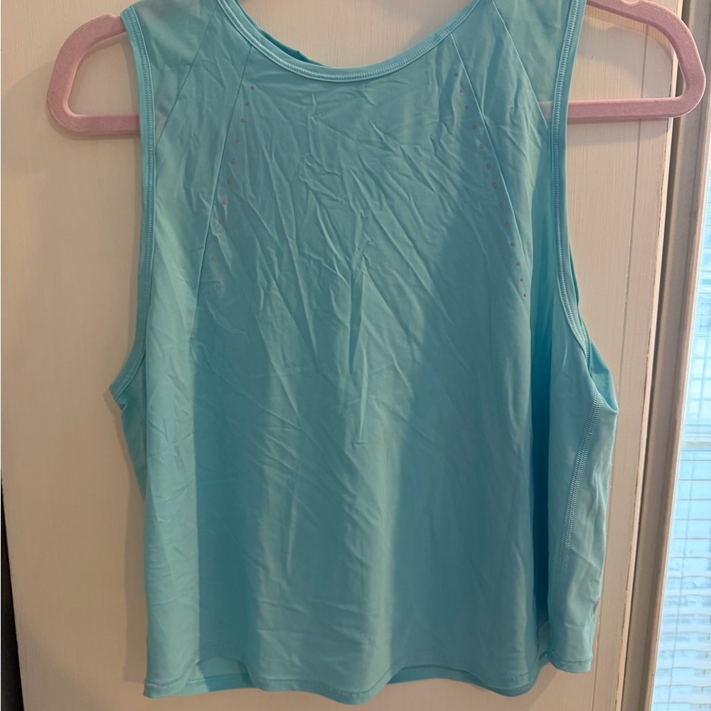 Lululemon Sculpt Tank Top in Icing Blue- Size 2!